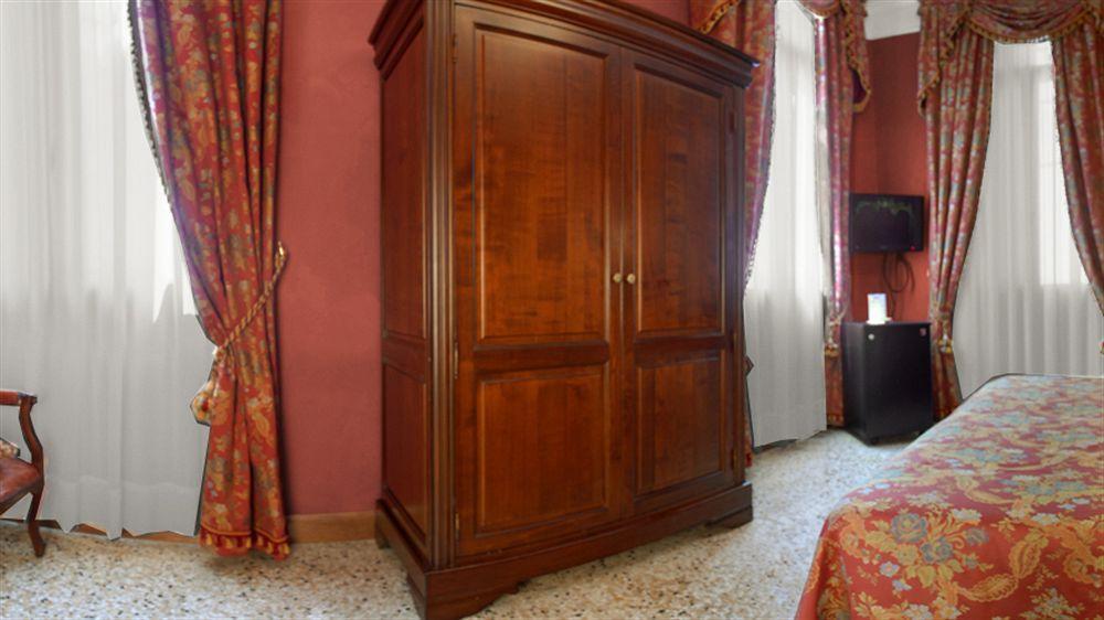Hotel San Cassiano Ca'Favretto Venecia Exterior foto