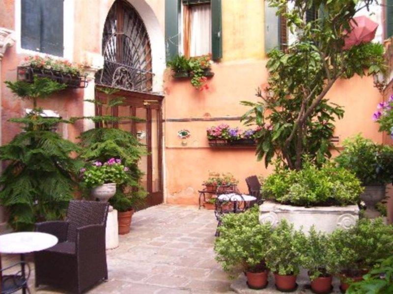 Hotel San Cassiano Ca'Favretto Venecia Exterior foto